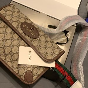Gucci Supreme Belt Bag with Red and Green belt NWT